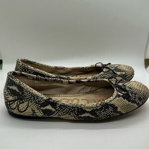 Sam Edelman Women’s Felicia Ballet Flat in Python Snake Skin, Size 9.5 Good Cond